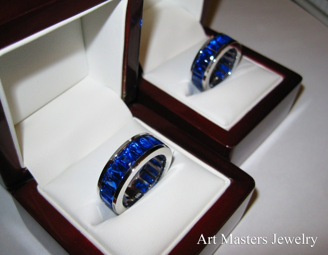 Art Masters Modern 14K White Gold Blue Sapphire Channel Cluster Wedding Band Set R174RS-14WGBS by Art Masters Jewelry